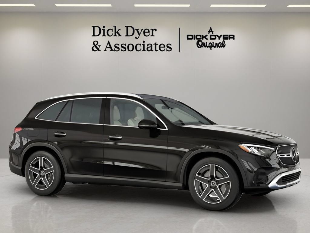 Used 2026 Mercedes-Benz GLC 300 image 8