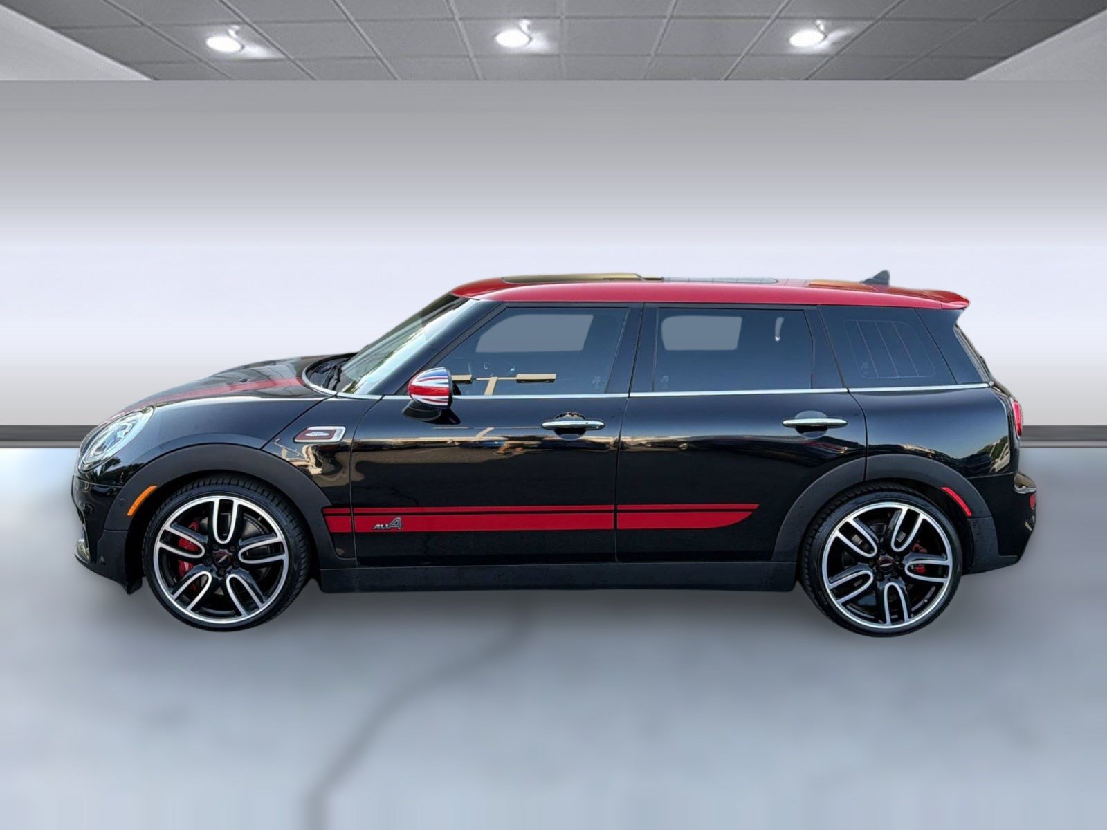 Used 2018 MINI Cooper Clubman John Cooper Works AWD/4WD image 2