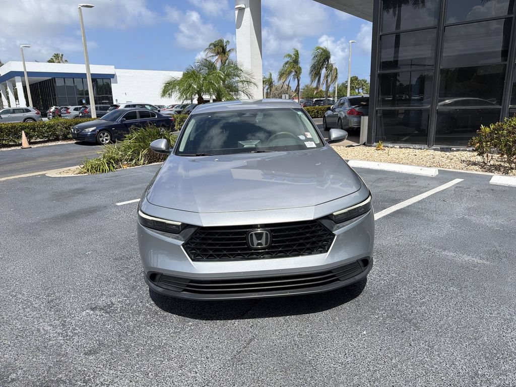 Certified 2023 Honda Accord EX image 3