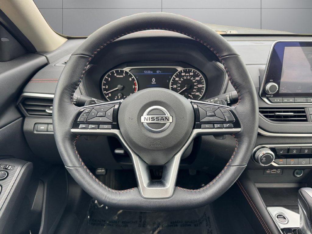 Used 2021 Nissan Altima 2.5 SR w/ SR Premium Package FWD image 13