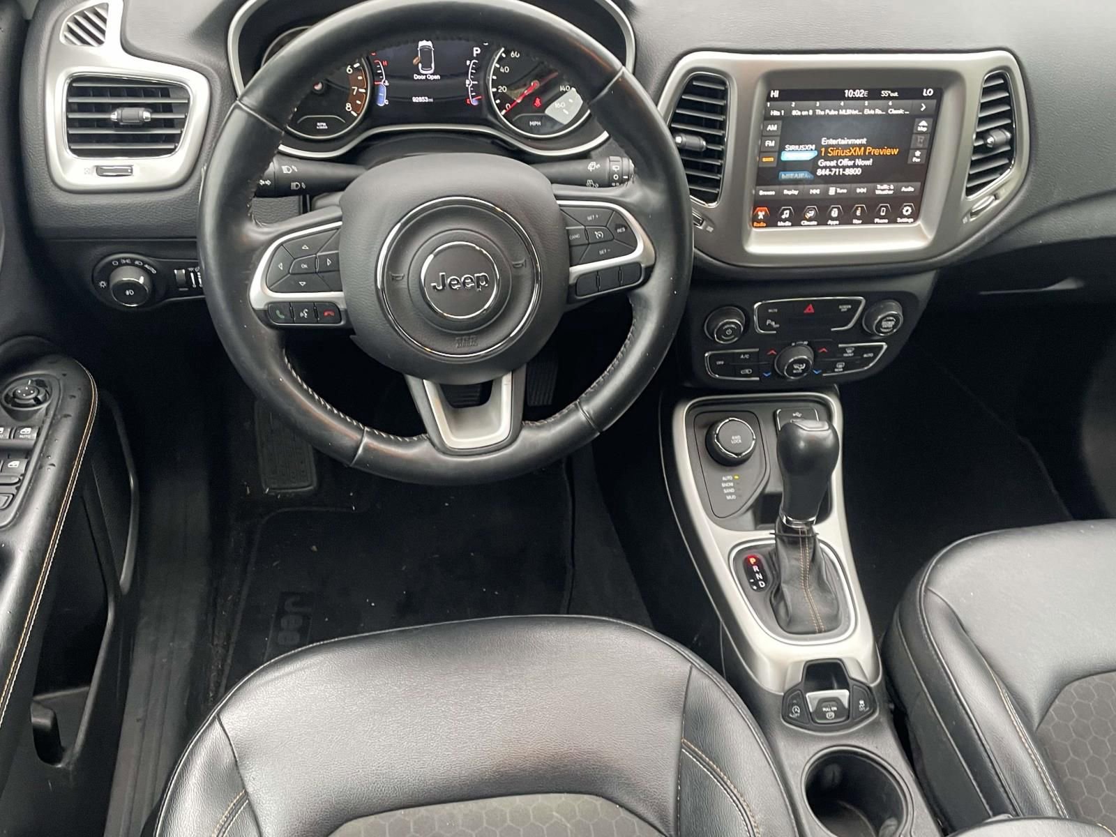 Used 2017 Jeep Compass Latitude w/ Popular Equipment Group AWD/4WD image 13