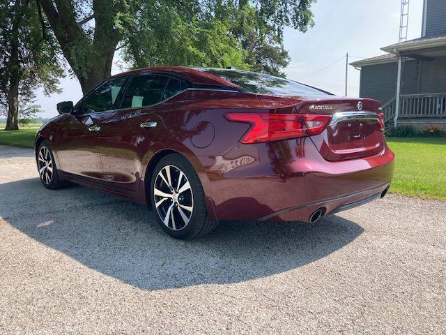 Used 2017 Nissan Maxima Platinum FWD image 3