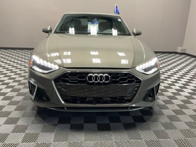 Used 2023 Audi A4 2.0T Premium w/ Convenience Package AWD/4WD image 4