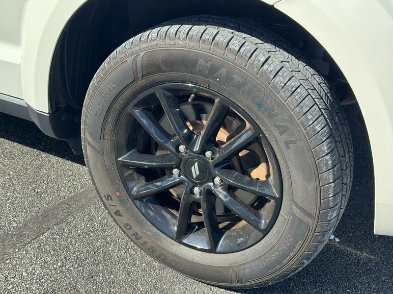 Used 2020 Dodge Journey SE w/ Blacktop Package image 7