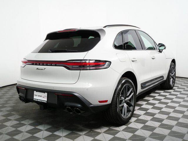 New 2026 Porsche Macan Turbo AWD/4WD image 30