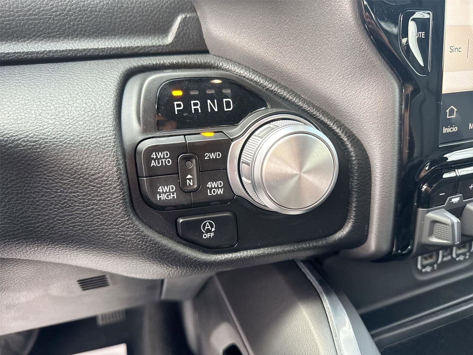 Used 2023 RAM 1500 Laramie AWD/4WD image 20
