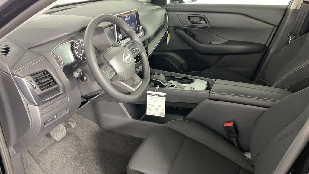 New 2025 Nissan Rogue S image 46