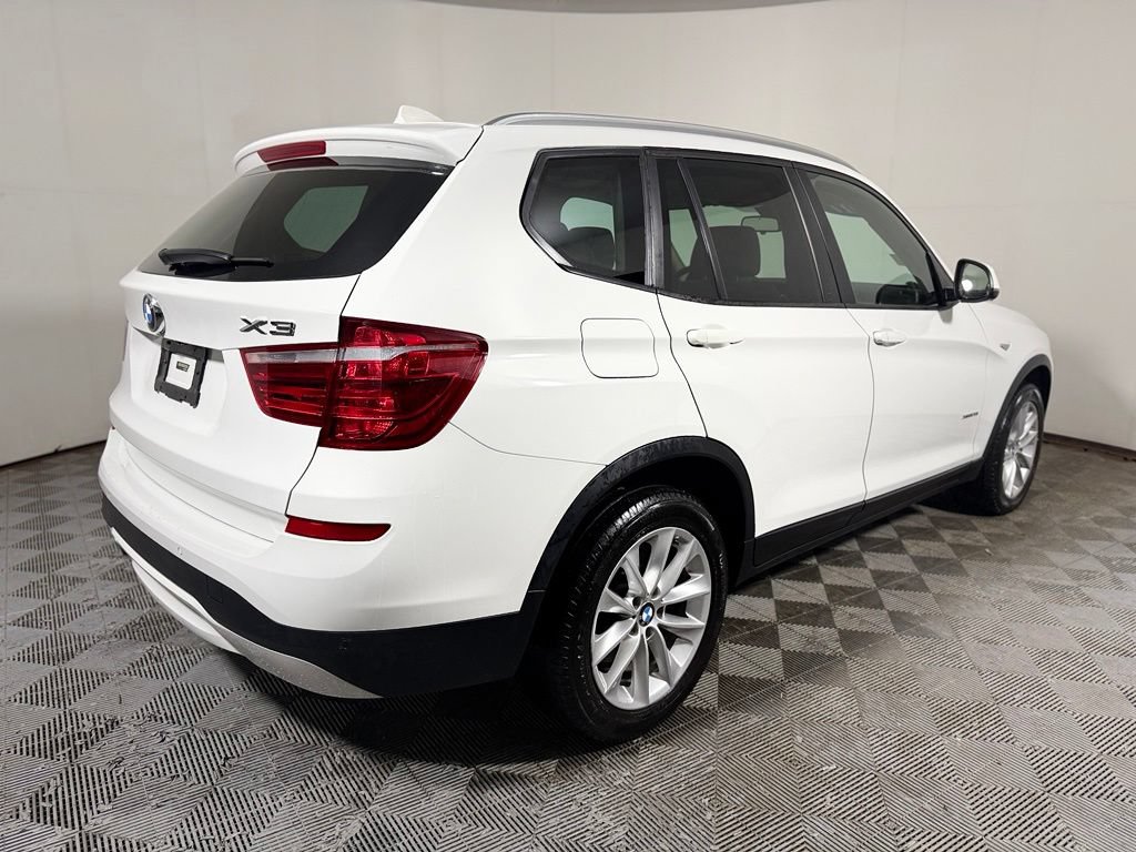 Used 2017 BMW X3 xDrive28i AWD/4WD image 7
