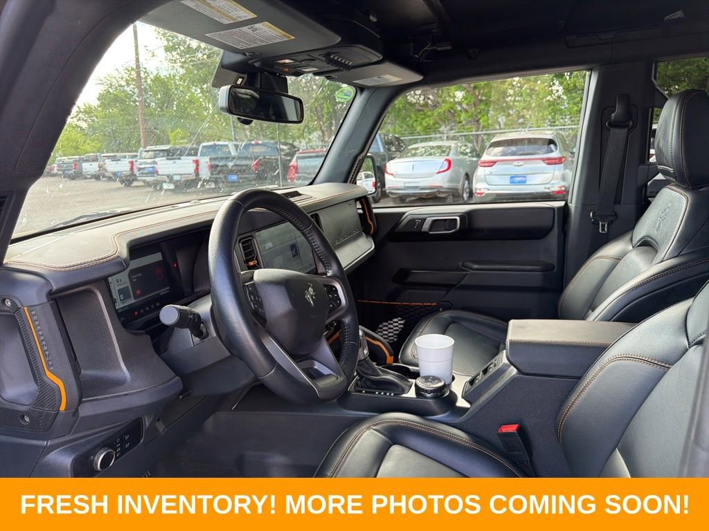 Used 2024 Ford Bronco Badlands image 8