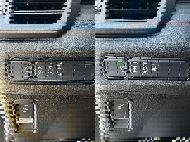 Used 2025 Acura TLX SH-AWD w/ A-SPEC Pkg image 26