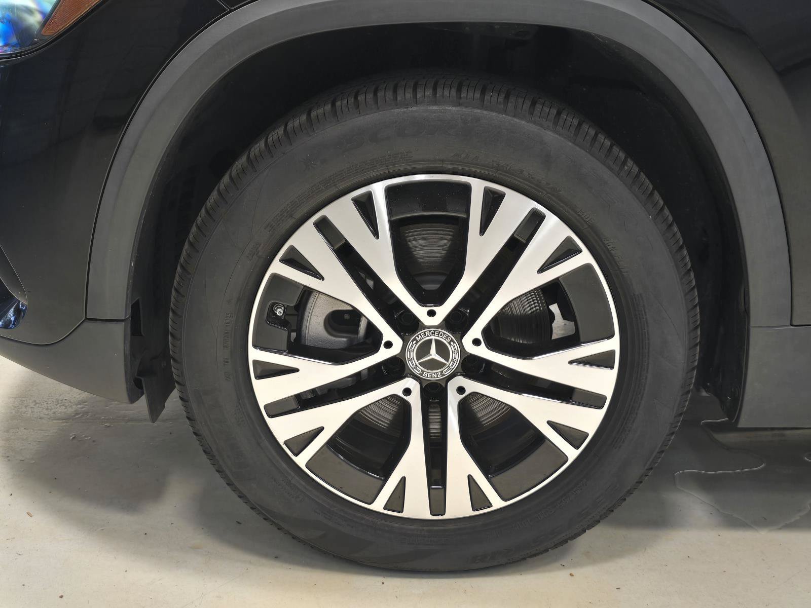 Used 2025 Mercedes-Benz GLA 250 image 8