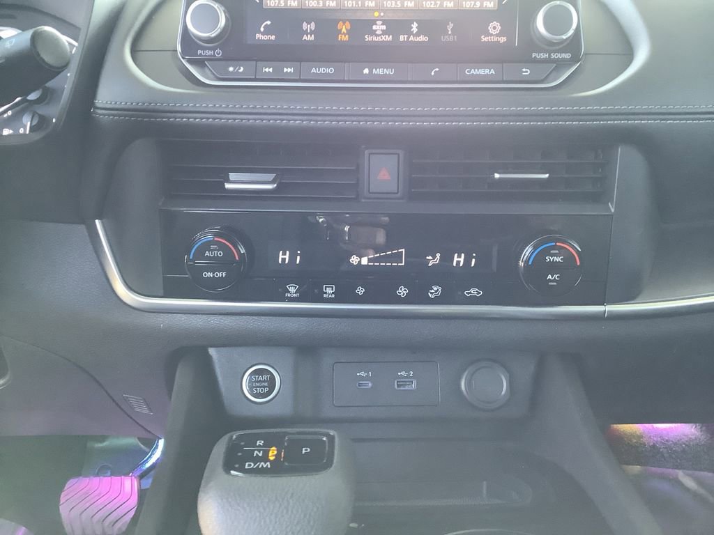 Used 2023 Nissan Rogue SV image 22