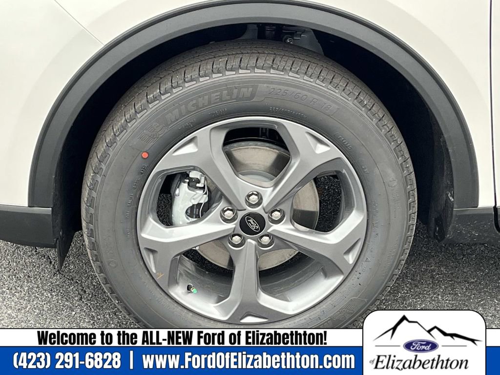New 2026 Ford Escape ST-Line Select w/ Tech Pack #2 image 11
