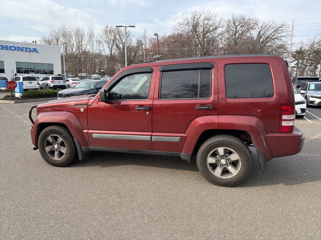 Used 2008 Jeep Liberty Sport w/ Popular Equipment Group image 7