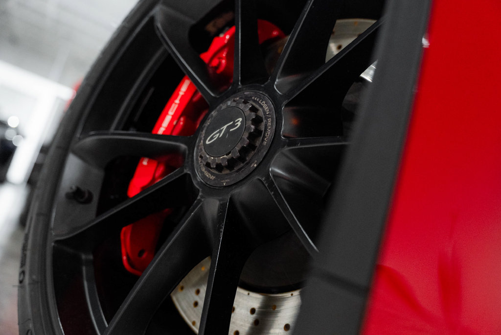 Used 2018 Porsche 911 GT3 RWD image 70