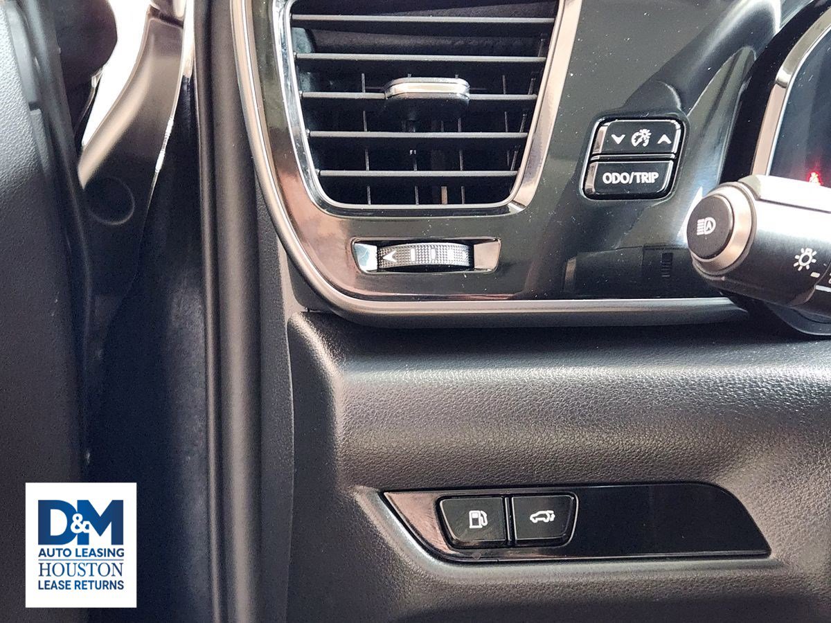 Used 2024 Lexus NX 250 FWD w/ Towing Package (2000 Lbs) image 29