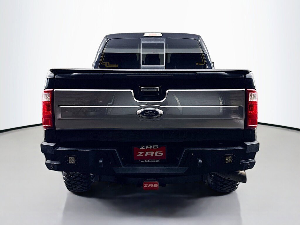 Used 2016 Ford F350 Platinum w/ Platinum Package AWD/4WD image 3
