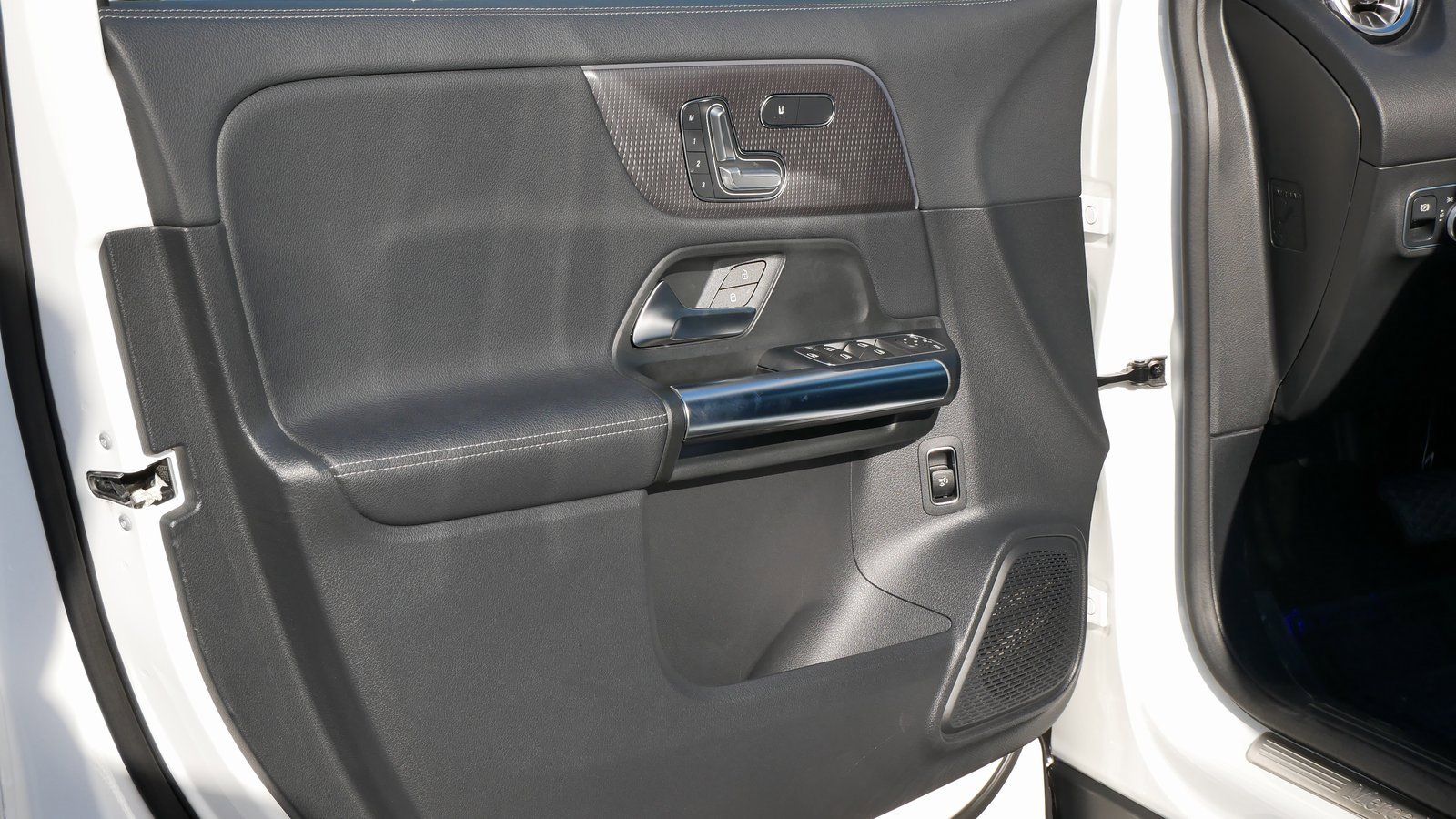 Used 2021 Mercedes-Benz GLA 250 4MATIC image 24