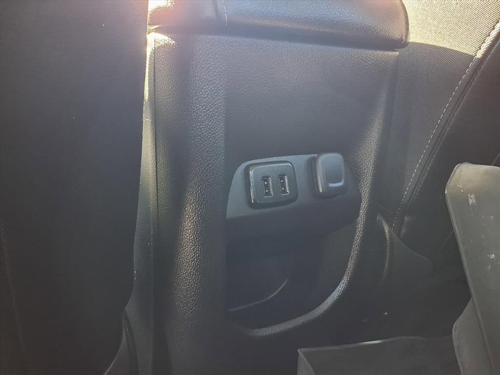 Used 2016 GMC Canyon SLT w/ Driver Alert Package image 24