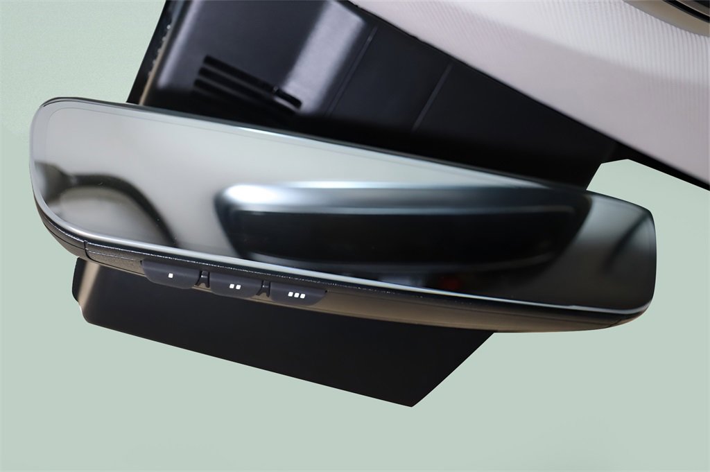 New 2026 Genesis GV70 2.5T Advanced image 24