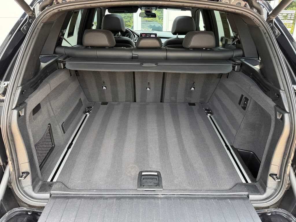 Used 2018 BMW X5 xDrive35i w/ M Sport Package AWD/4WD image 37
