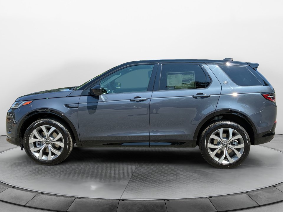 New 2026 Land Rover Discovery Sport Landmark AWD/4WD image 4