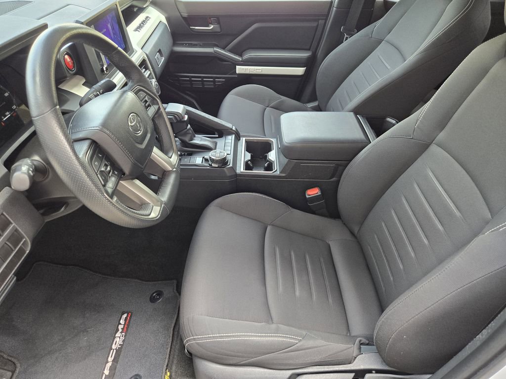 Certified 2024 Toyota Tacoma TRD Off-Road AWD/4WD image 8