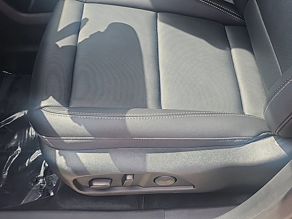 New 2026 GMC Terrain Elevation w/ Elevation Premium Package image 11