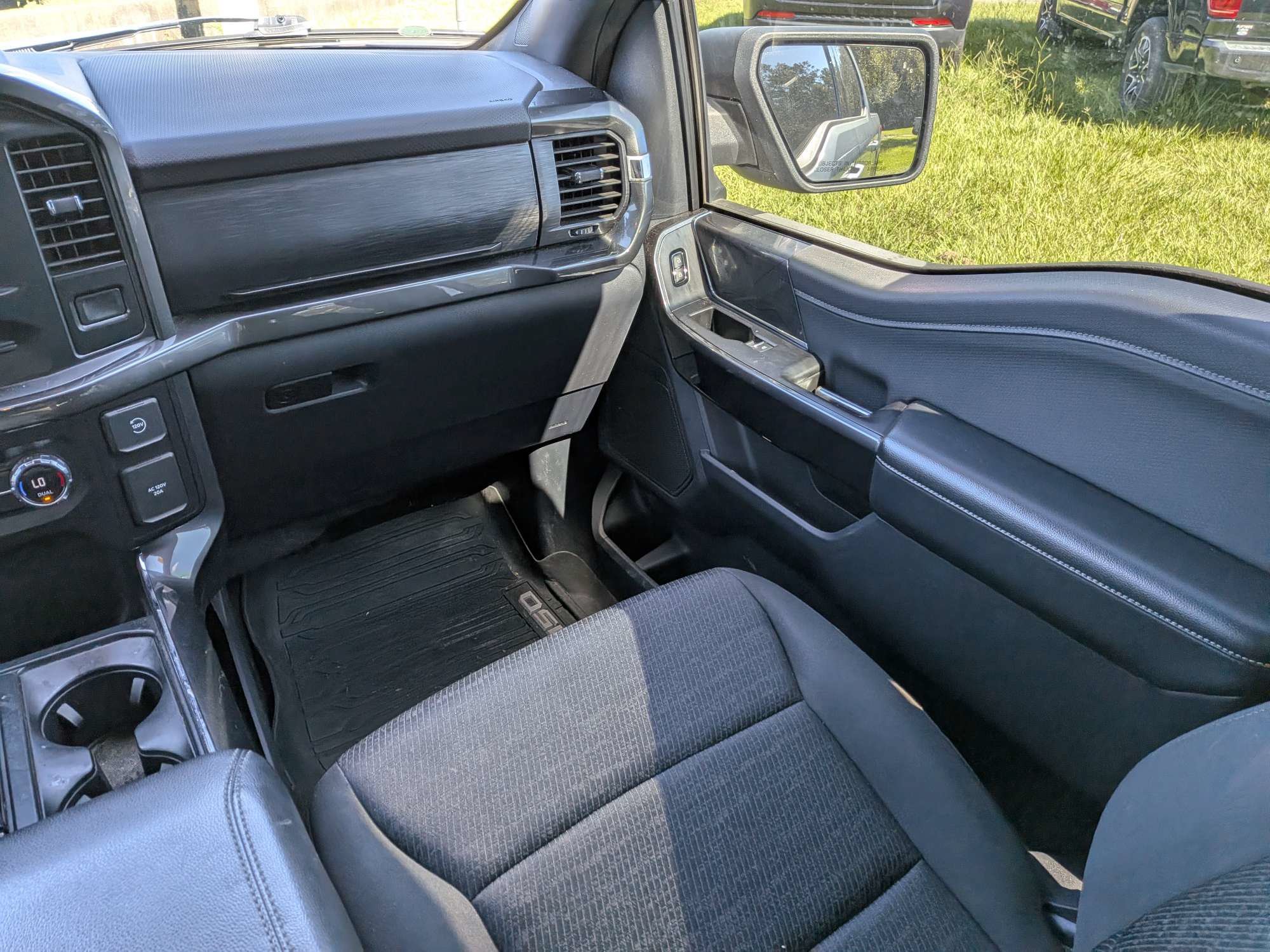 Used 2021 Ford F150 XLT w/ Equipment Group 301A Mid AWD/4WD image 16