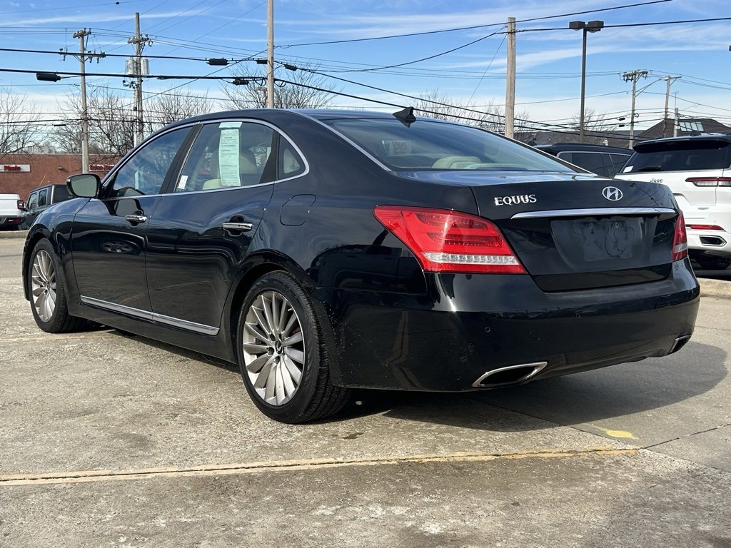Used 2016 Hyundai Equus Ultimate image 7
