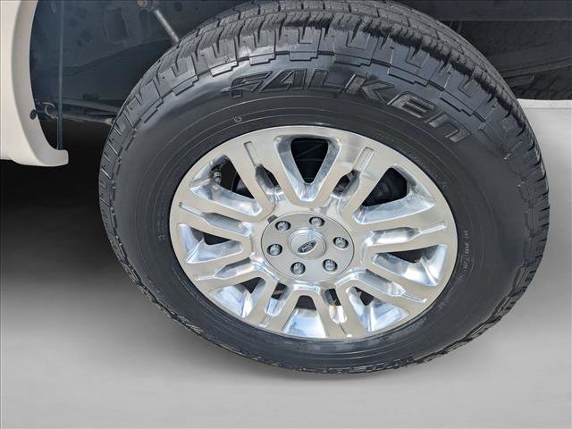 Used 2014 Ford F150 Platinum image 22