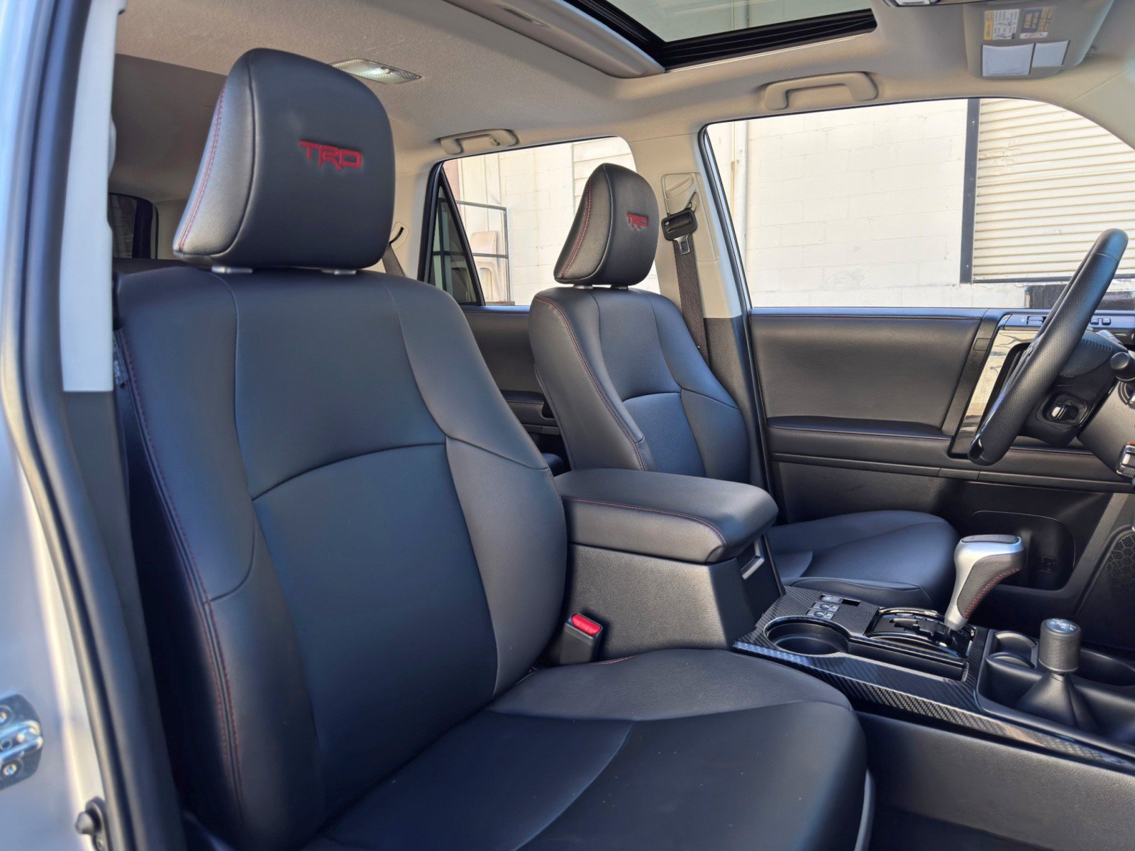 Used 2024 Toyota 4Runner TRD Off-Road Premium w/ Moonroof Package AWD/4WD image 37