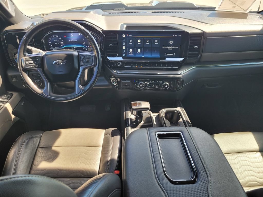 Used 2022 Chevrolet Silverado 1500 ZR2 w/ Technology Package AWD/4WD image 12