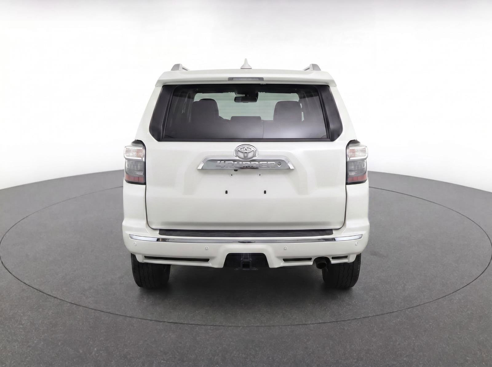 Used 2020 Toyota 4Runner Limited AWD/4WD image 7