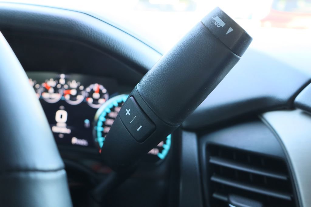 Used 2018 GMC Yukon XL Denali w/ Open Road Package image 19