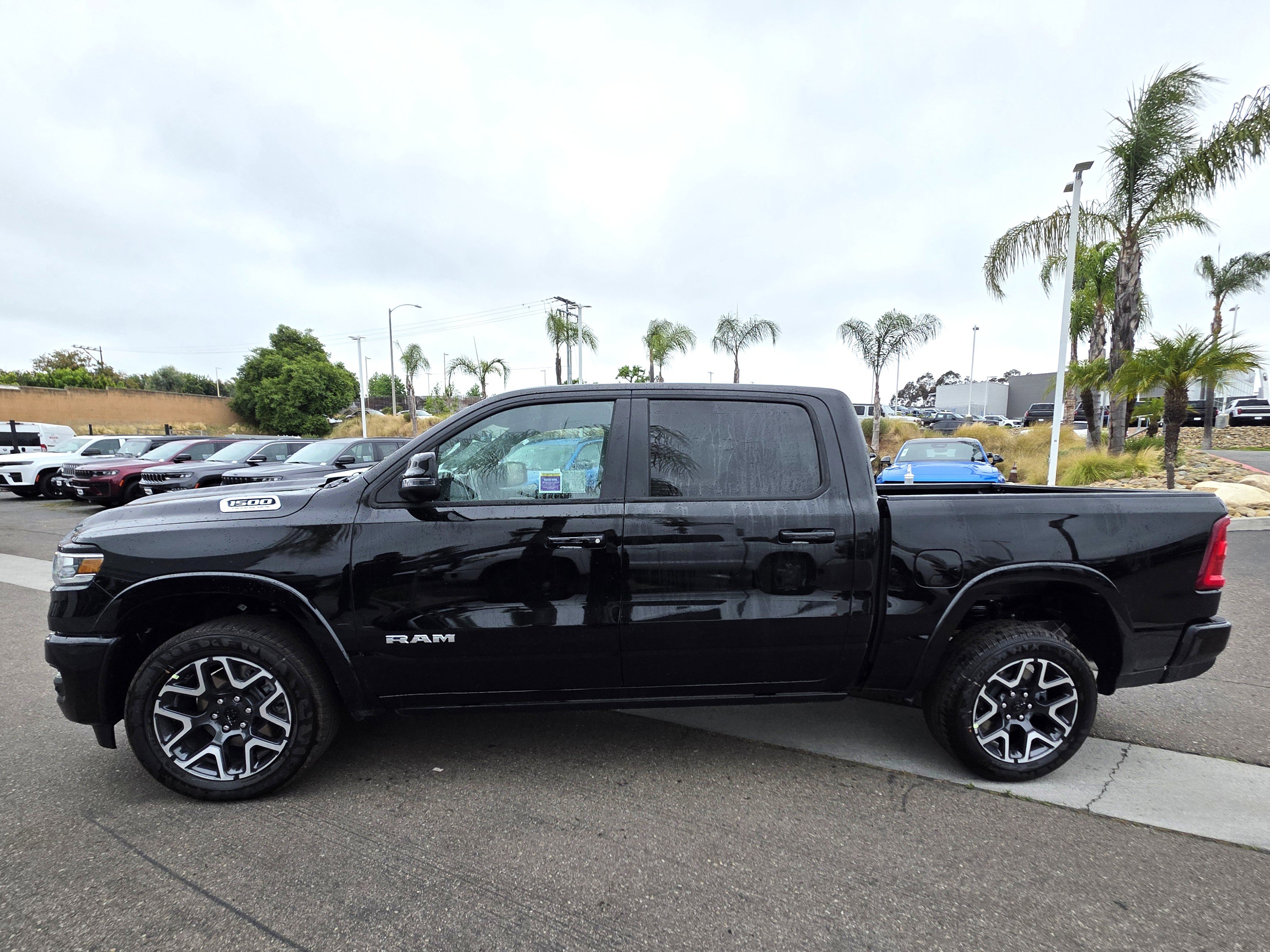 New 2026 RAM 1500 Laramie AWD/4WD image 2