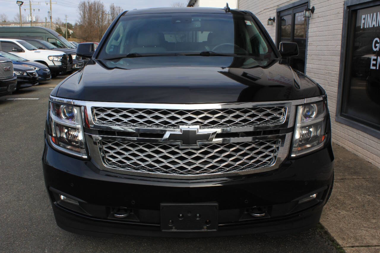 Used 2016 Chevrolet Tahoe LT w/ LT Signature Package image 2