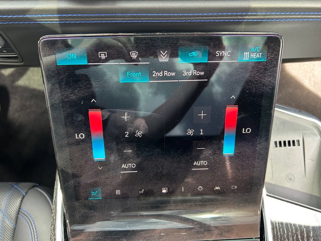 Used 2025 Cadillac Escalade IQ Sport 1 w/ Smart Trailering package AWD/4WD image 37