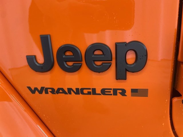 New 2025 Jeep Wrangler Sahara w/ Technology Group image 36
