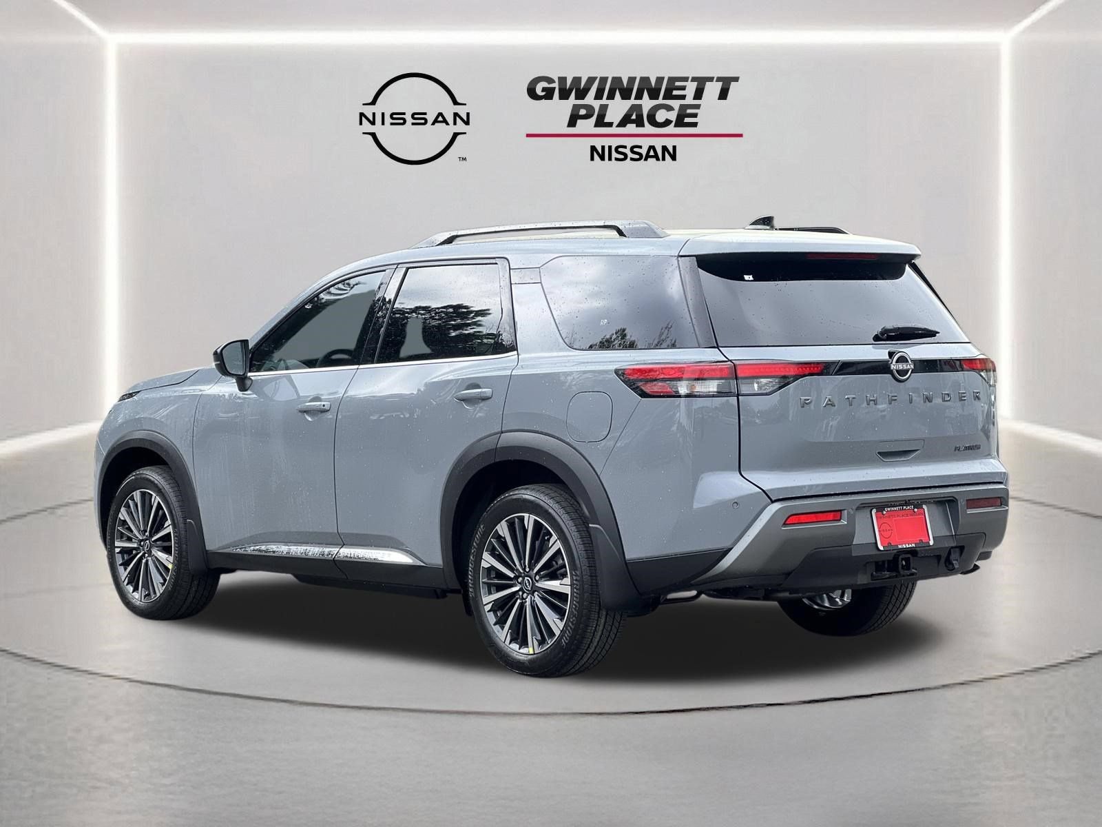 New 2026 Nissan Pathfinder Platinum FWD image 26