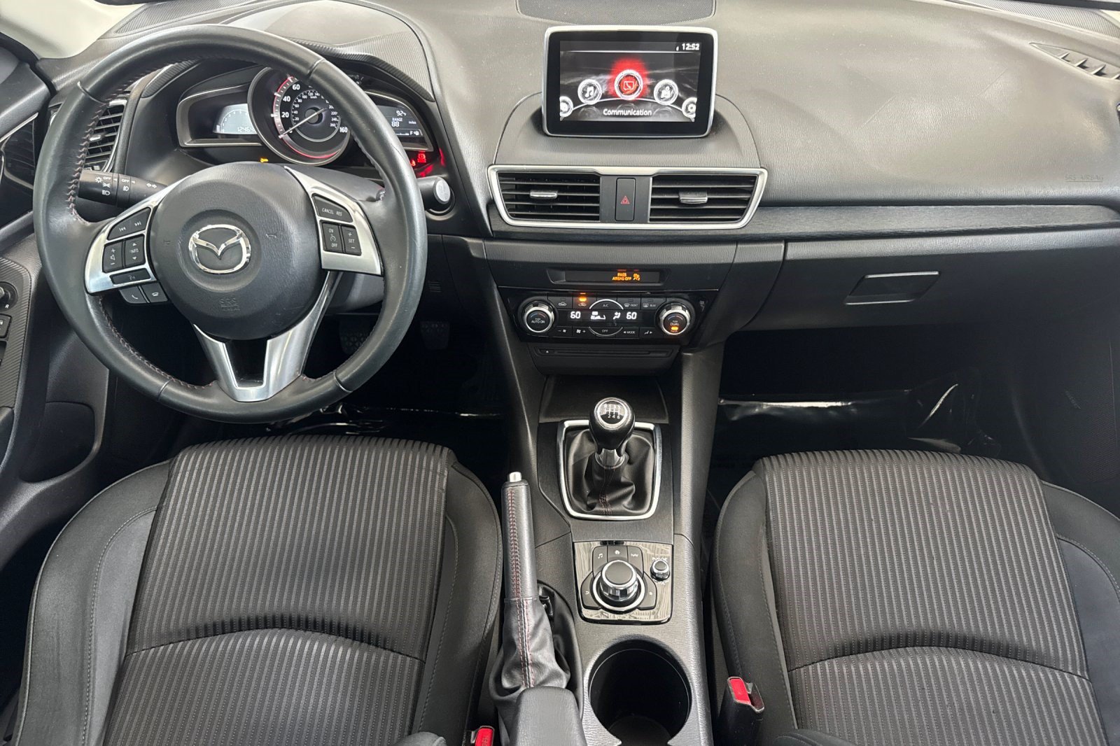 Used 2014 MAZDA MAZDA3 i Touring w/ Technology Package FWD image 16