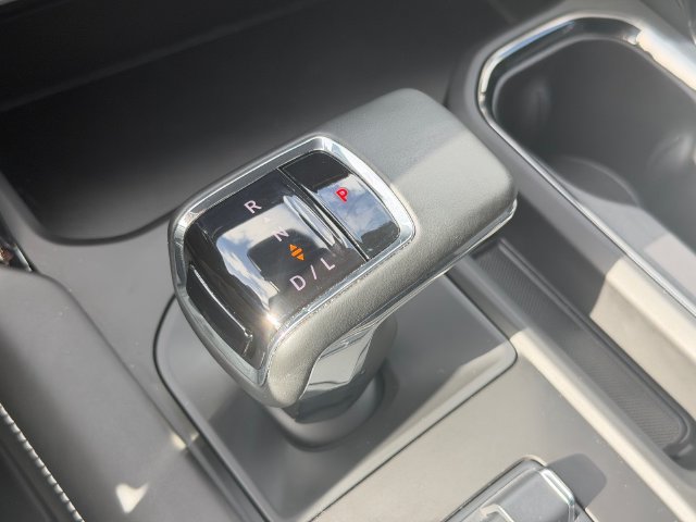 Certified 2025 GMC Sierra 1500 AT4X AWD/4WD image 27
