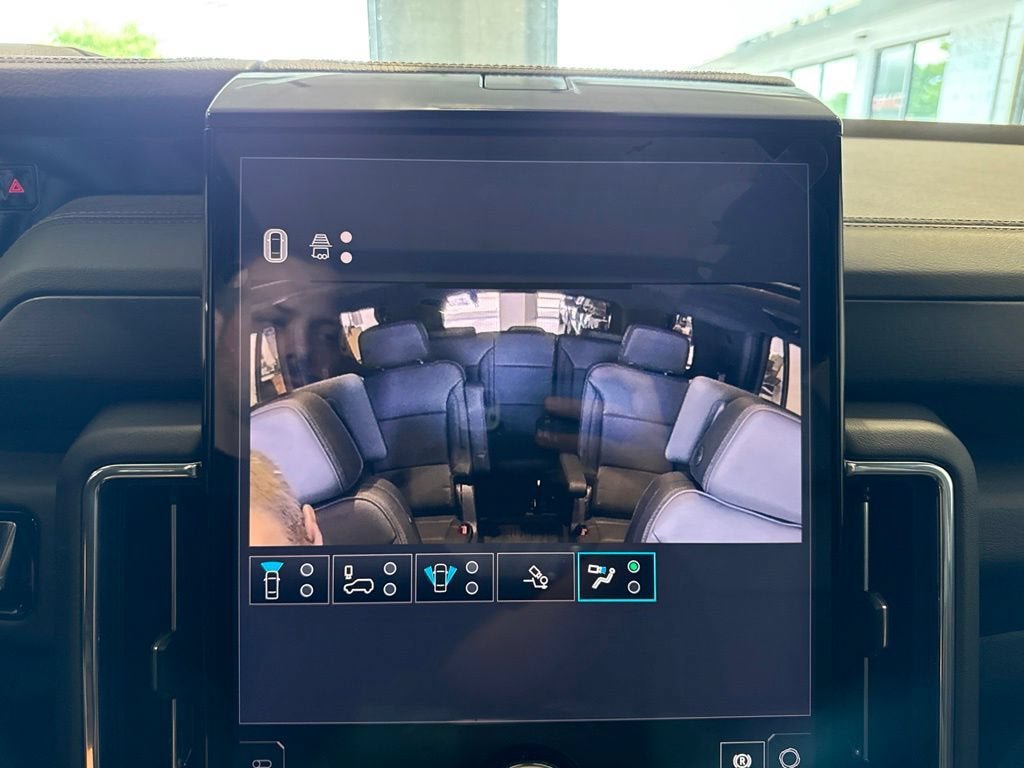 New 2026 GMC Yukon Denali w/ Advanced Technology Package AWD/4WD image 46