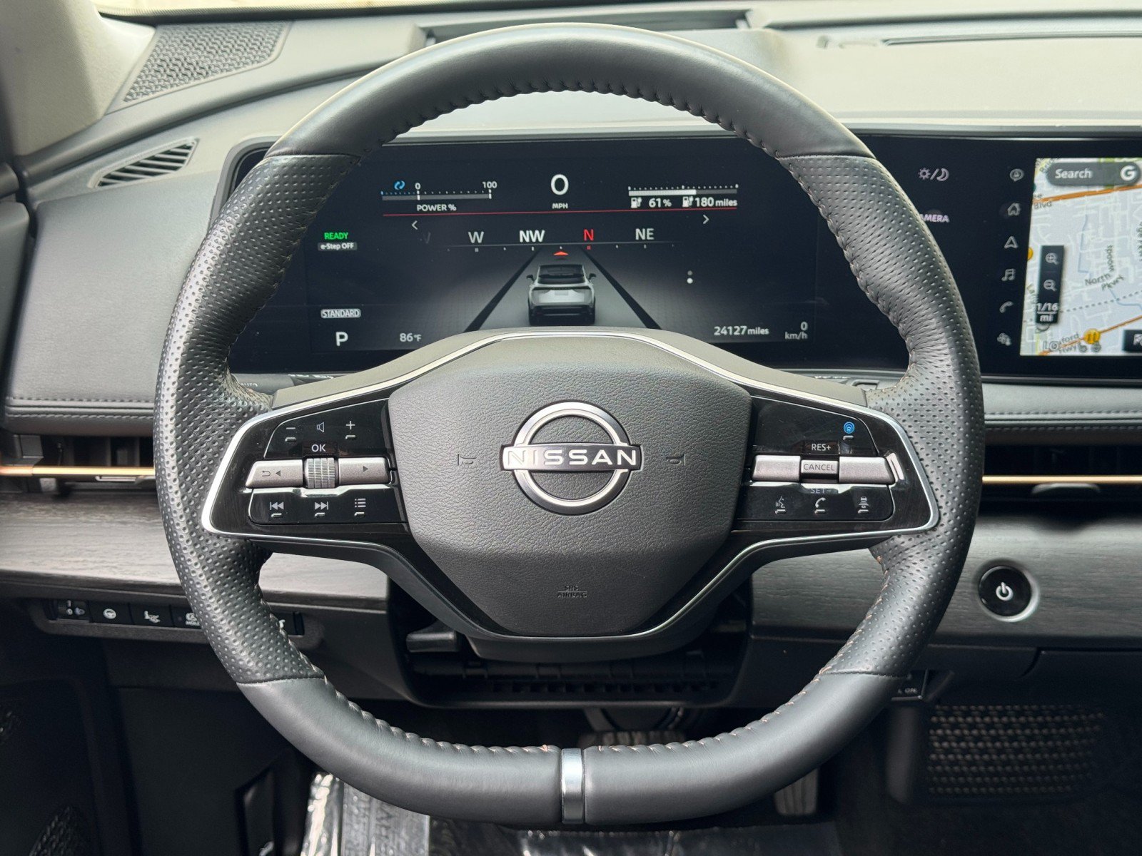 Used 2025 Nissan Ariya FWD image 19