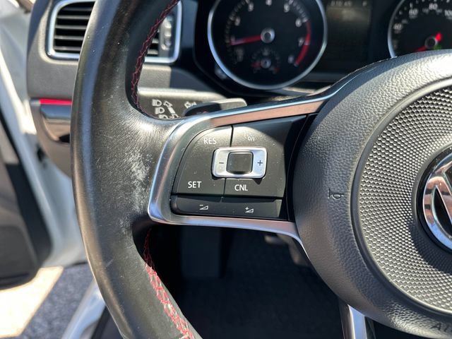 Used 2018 Volkswagen Jetta GLI FWD image 19