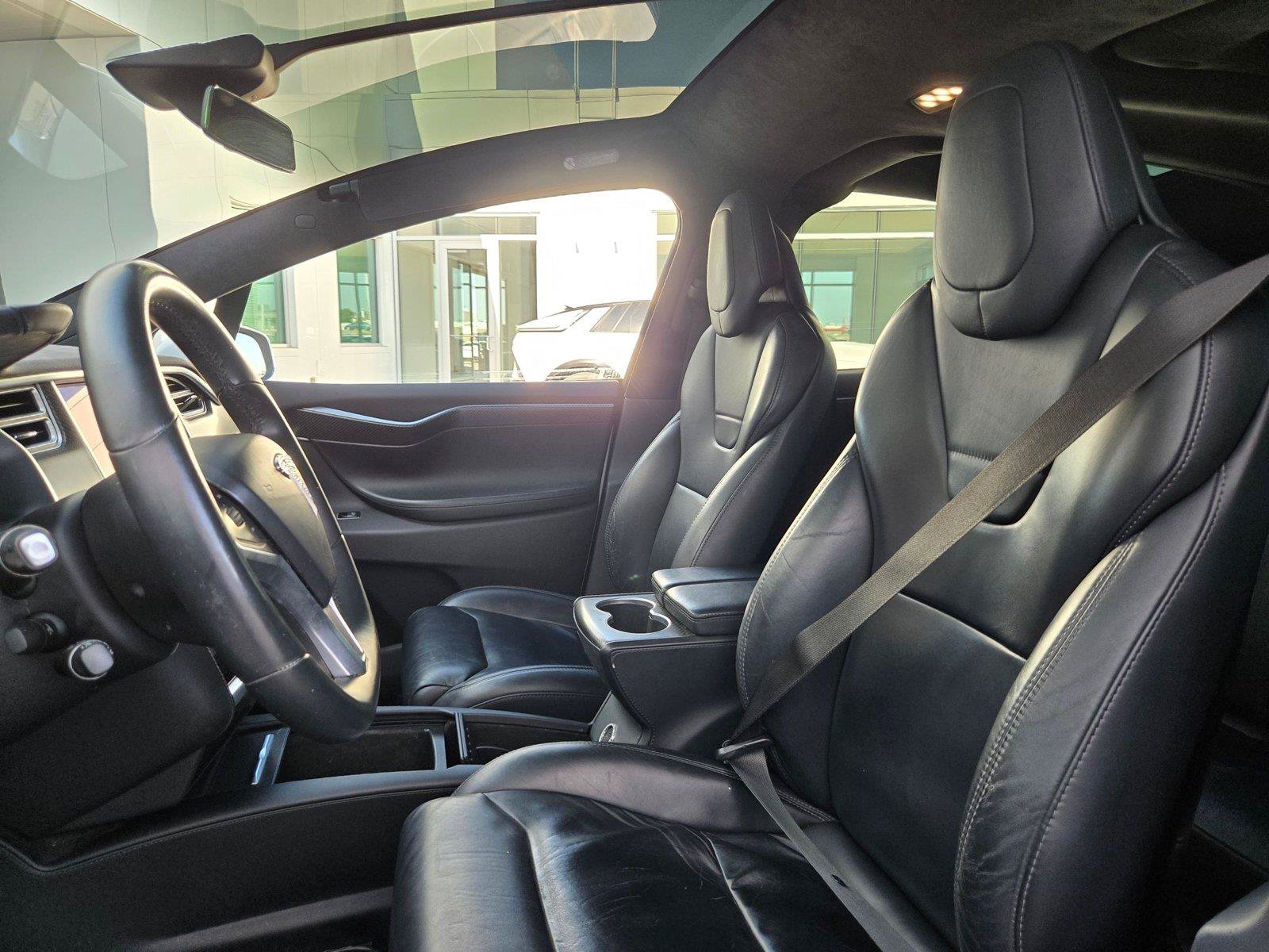 Used 2017 Tesla Model X 75D AWD/4WD image 26