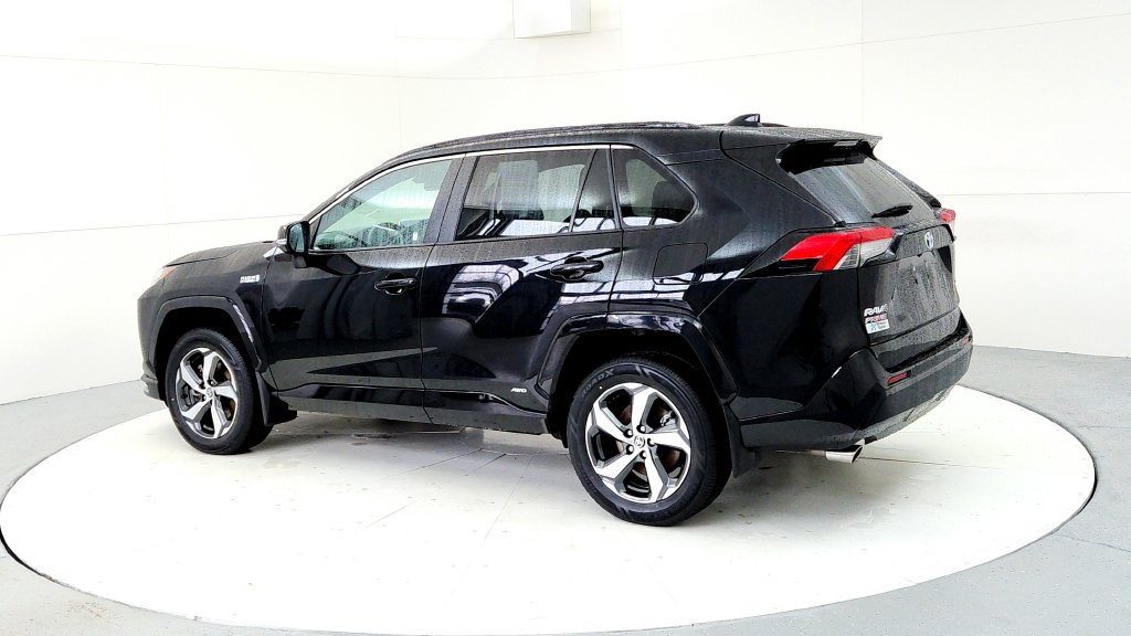 Certified 2024 Toyota RAV4 SE w/ Weather & Moonroof Package AWD/4WD image 4