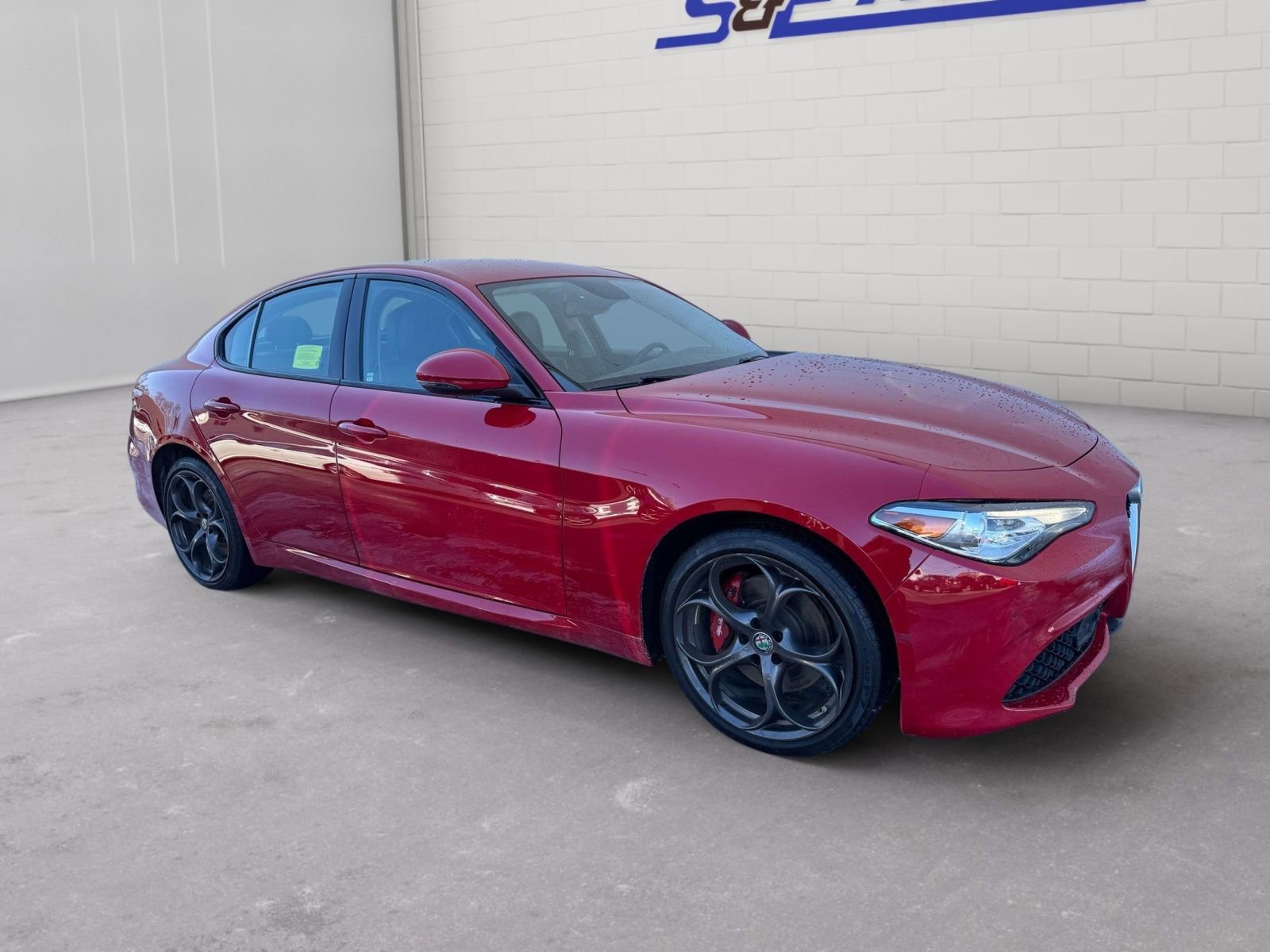 Used 2018 Alfa Romeo Giulia Ti Sport w/ Quick Order Package 22S Sport image 4