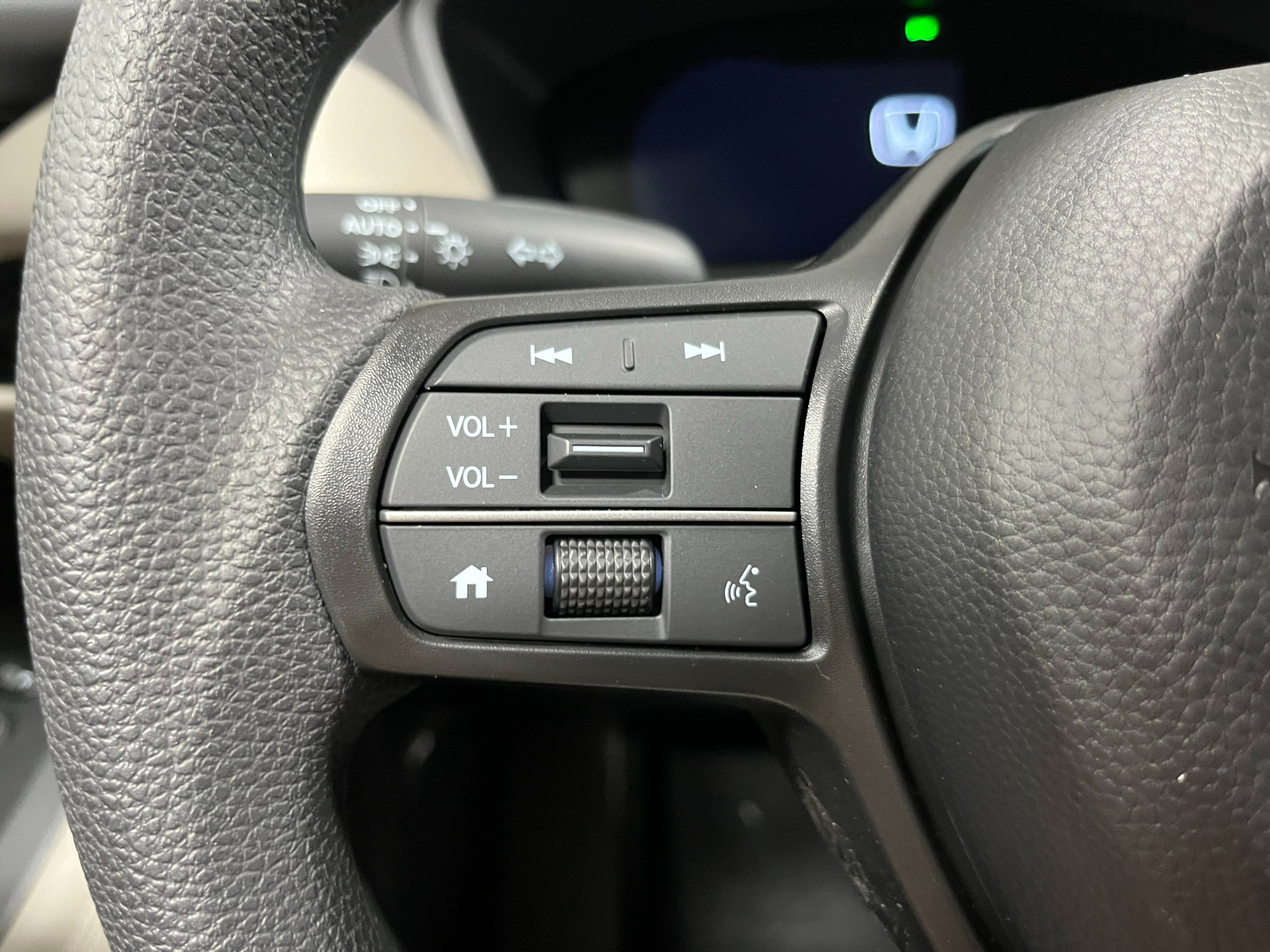 New 2027 Honda HR-V LX image 13