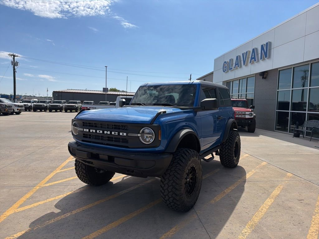 New 2026 Ford Bronco 2-Door AWD/4WD image 3